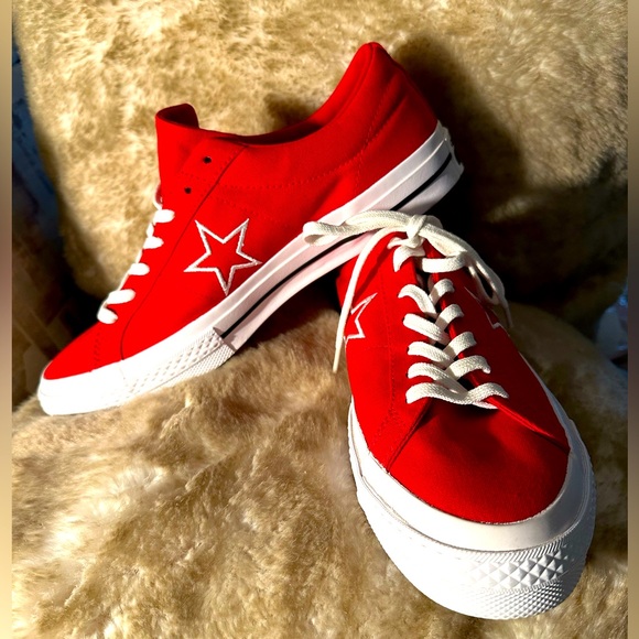 Converse One Star Ox Casino Red & White Low Top Sneakers Mens 12 New - Picture 1 of 7